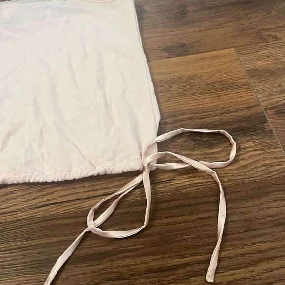 Victoria's Secret pink pajama top with adjustable string - Picture 3 of 10